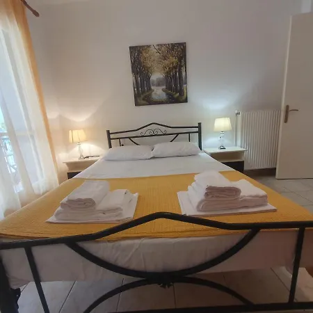 Marilia House Апартаменты